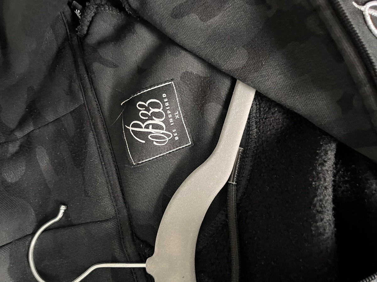 bee inspired hoodie Xl UK