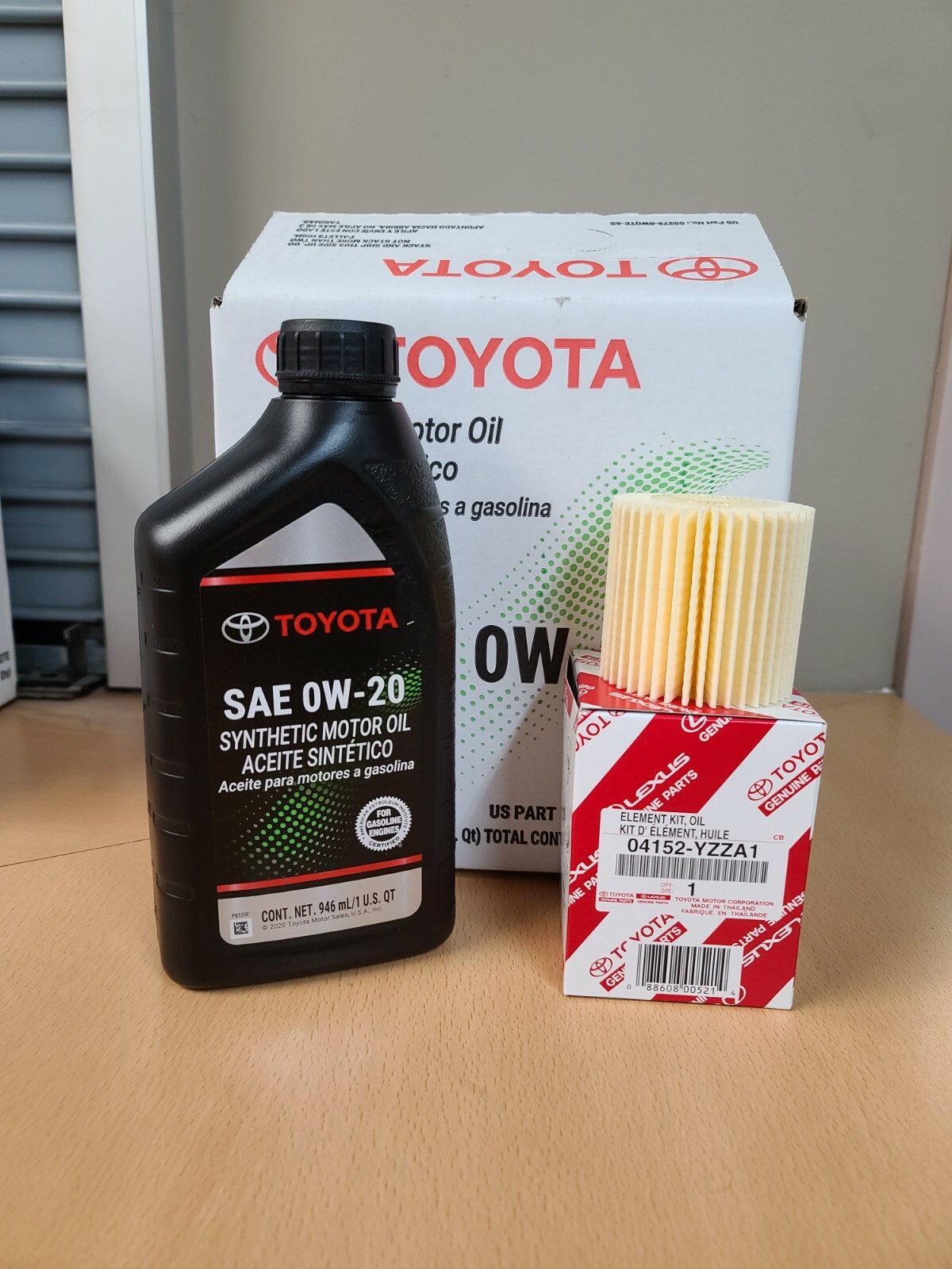 🔥 Genuine Toyota 0W20 Motor Oil 5 Quarts Oil Filter Change Rav4 Camry 🔥 ...