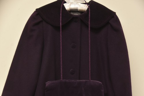 NEW Rothschild Girls WOOL Coat with Hand Muff Buttons Pockets Purple Velvet 7 - Picture 2 of 12