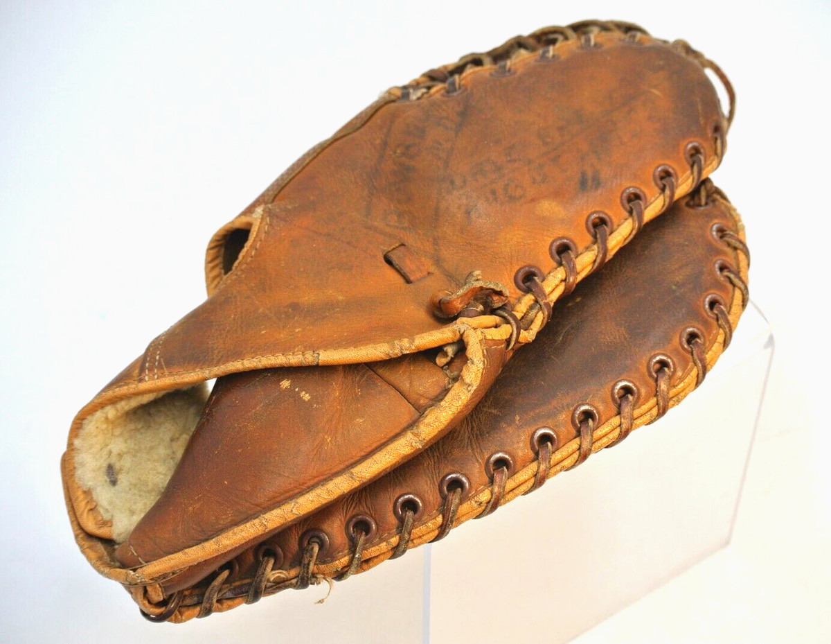 Kids first baseball glove hotsell