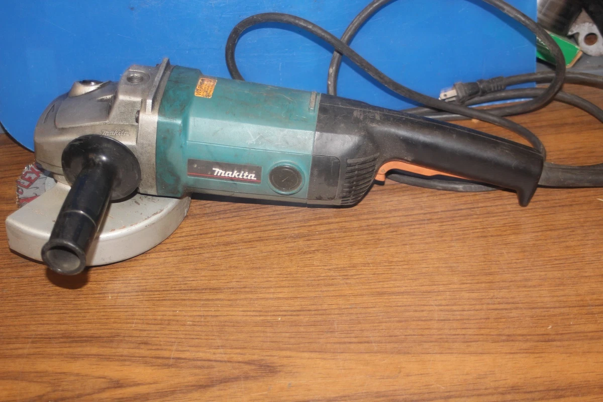 Makita 9067l sale