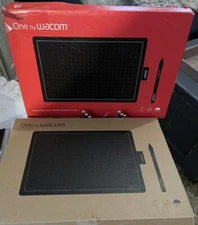 One by Wacom Creative Pen Drawing Tablet In Red And Black CTL-472/K1-AX