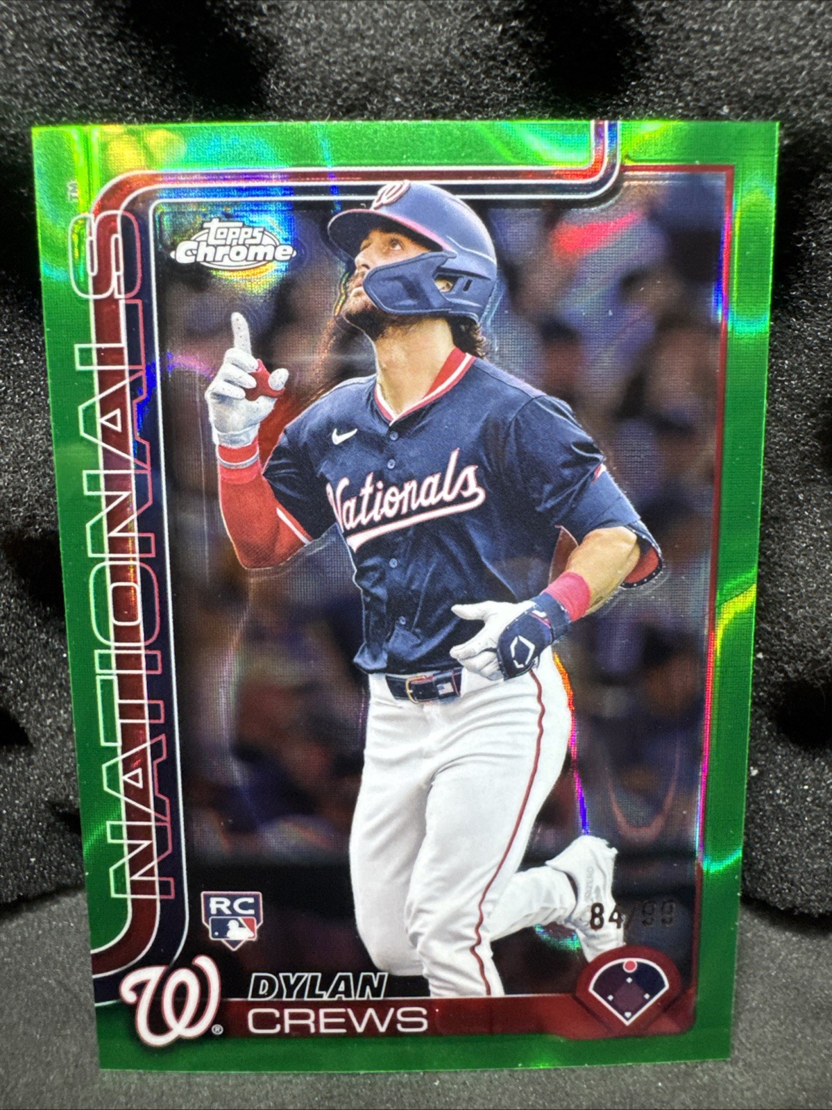 2025 Topps Chrome Dylan Crews /99 Green Lava #146 RC Washington Nationals