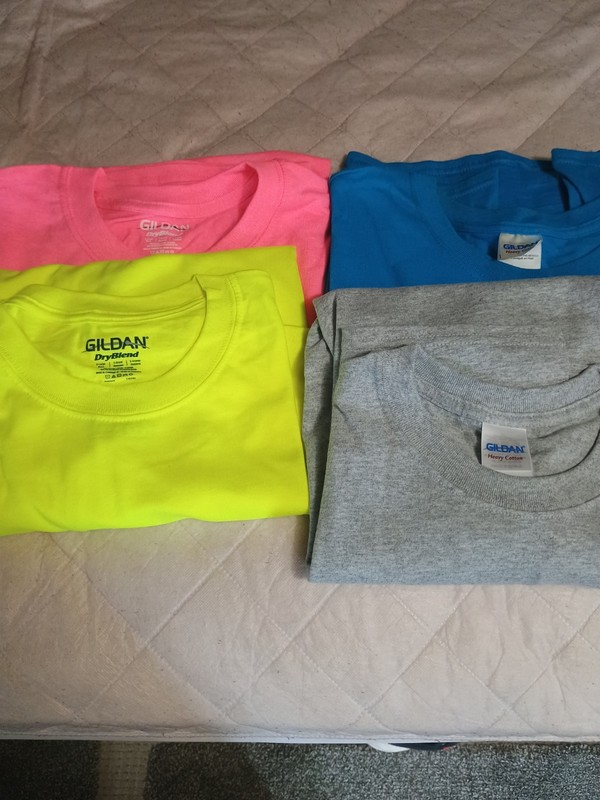 4 Gildan Dry Blend & Heavy Cotton Short Sleeves T-Shirt Shirts (52)