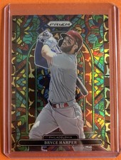 2022 Panini Prizm Stained Glass Bryce Harper #SG-4 Giraffe Prizm Parallel