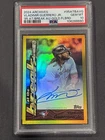 VLADIMIR GUERRERO JR. ON CARD AUTO GOLD FOIL BOARD /50 PSA 10 POP 3
