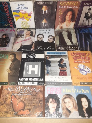 16 Mixed Various/Random Arists Cassette Singles (Late 1980s-Early 1990s) - Imagen 3 de 24