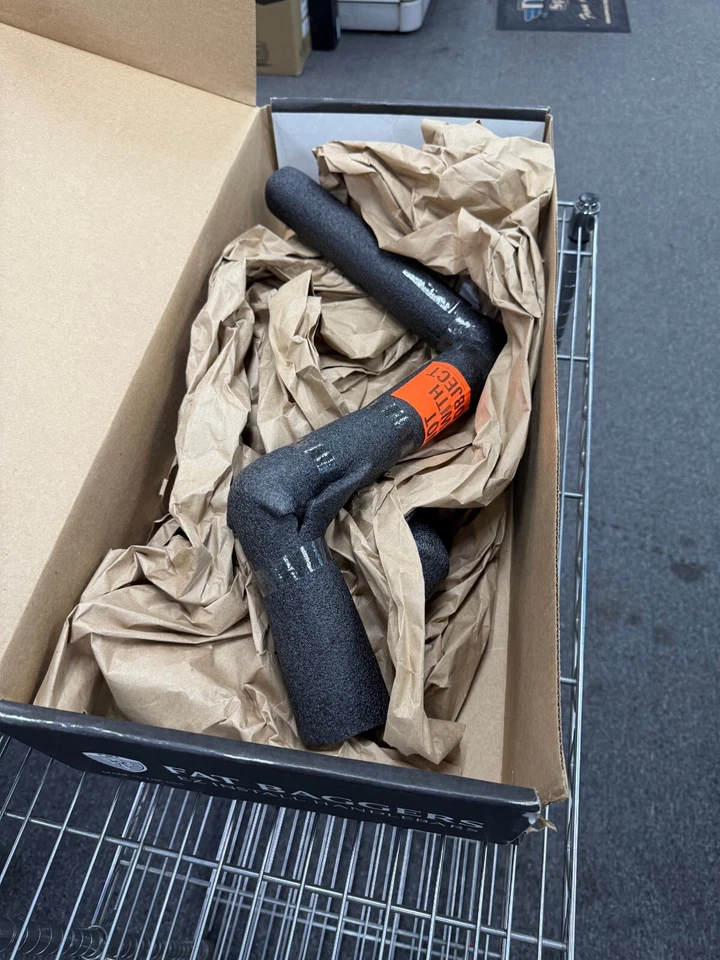 Fat Baggers 1-1/4 英寸 EZ 安装尖顶把手 - 12 英寸 | 部件 #908012-B — 第 4/4 张图片