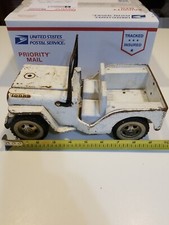Vintage TONKA 1965 Pressed Steel AA jeep wrecked 375 played with condition
