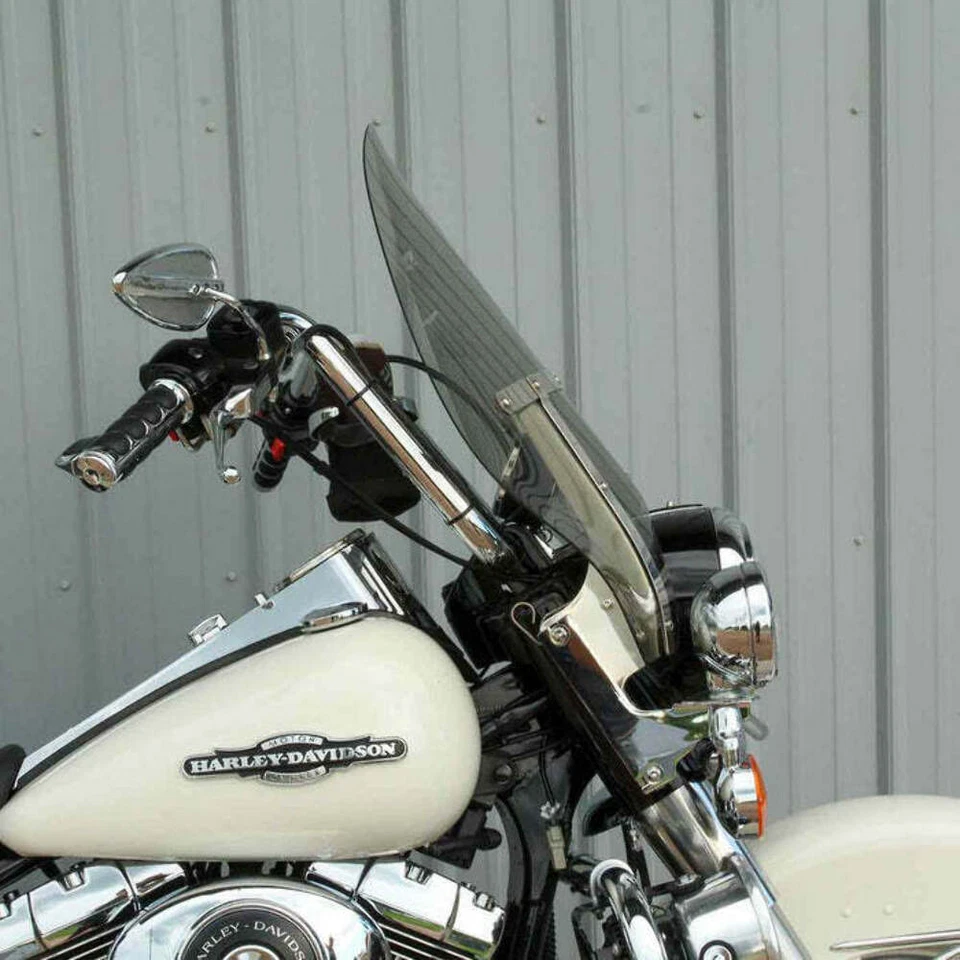 Parabrisas Klock Werks 16,5" tinte Harley Davidson Dyna Switchback 2012-17 Foto 2 de 3