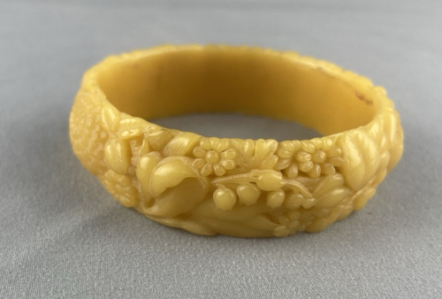 ¿Celuloide vintage? Brazalete Brazalete Floral Beige Tostado - Imagen 5 de 7
