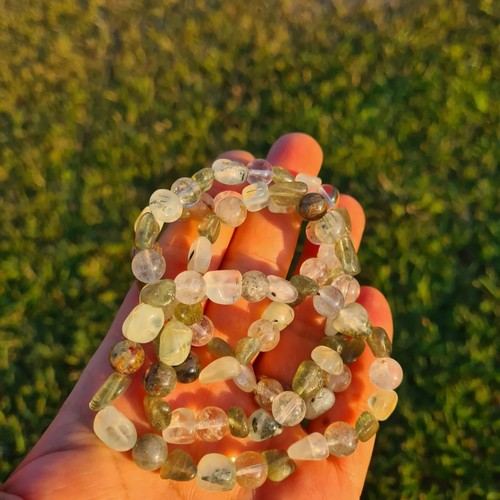 Prehnite, Peridot & Phantom Quartz Healing Bracelet - Picture 4 of 9