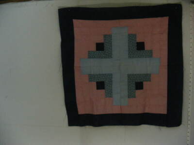 Wall Hanging,''Barn Raising Design-Mauve and Blues'',27 1/2'' x 27''
