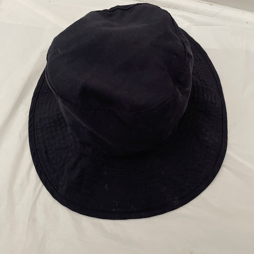 Gymboree Surfboards Bucket Hat Navy Blue Size 5-7 With Strap - Picture 3 of 5