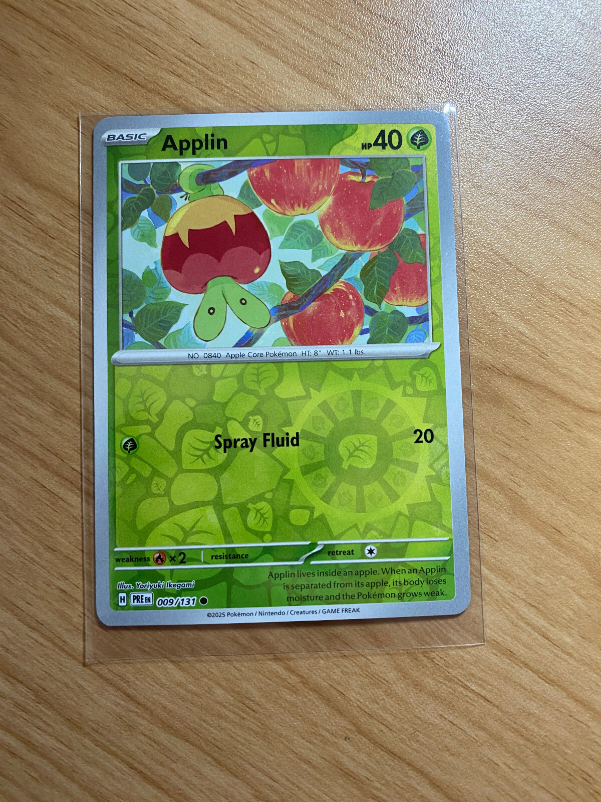 Applin 009/131 - Prismatic Evolutions Reverse Holo - Pokemon TCG 2025