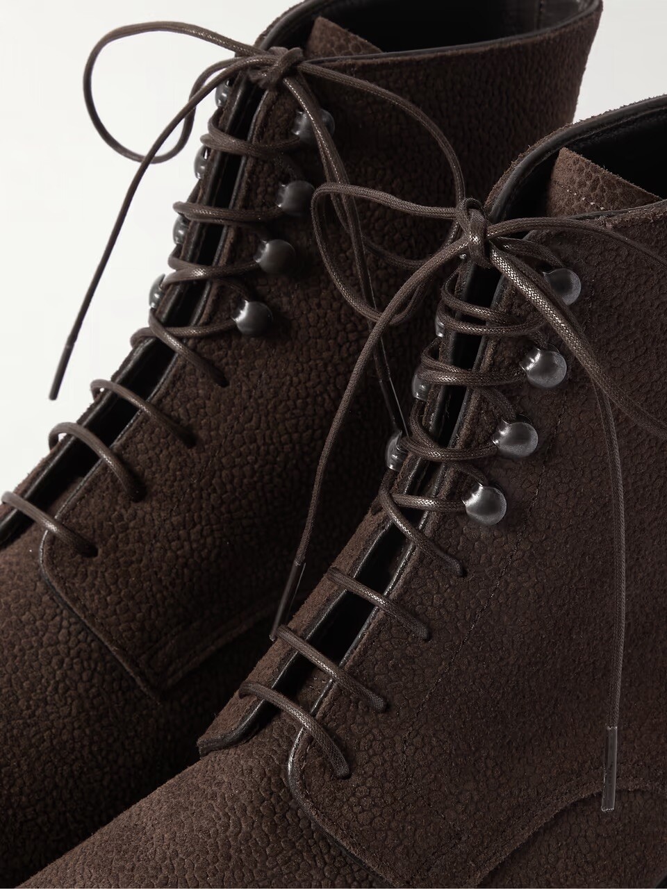 SAOLA George Cleverley X Mr Porter: stivali da derby in pelle scamosciata Taron II grani espresso