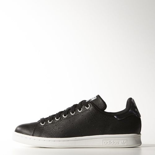 rita ora stan smith