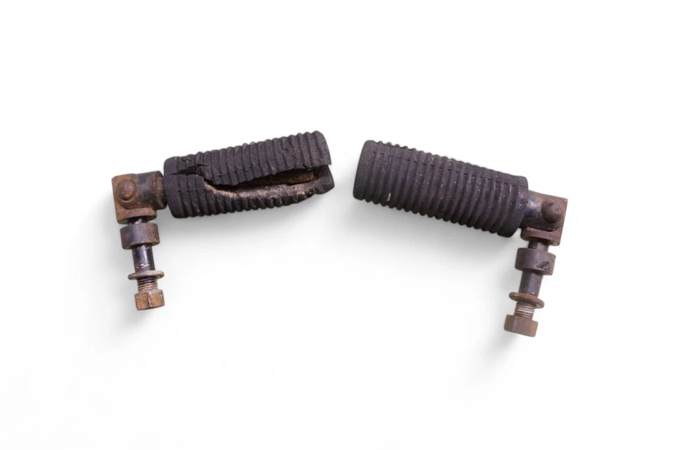 Kawasaki A7 A7ss A1 A1SS SS Avenger Samurai 350 250 *2445A Rear Foot Peg  - Imagem 2 de 4