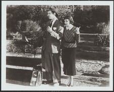 CLARK GABLE CLAUDETTE COLBERT in It Happened One Night (1960s) HITCHHIKING
