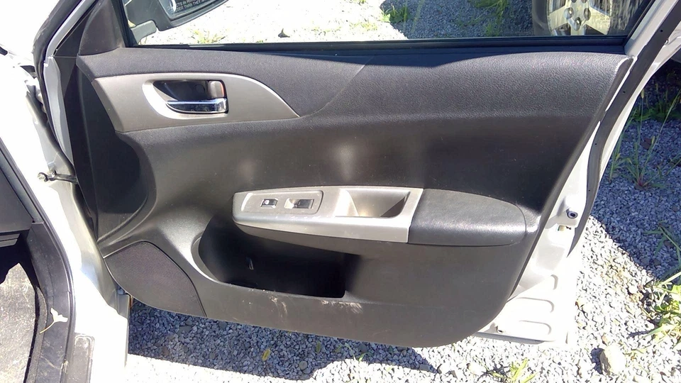 09 SUBARU IMPREZA Front Door Trim Panel - Изображение 2 из 3