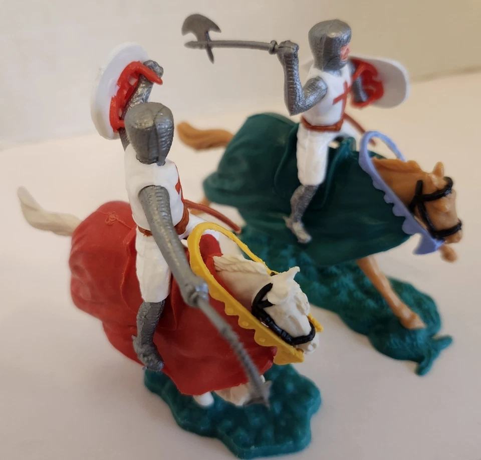 复古 20 世纪 70 年代 Timpo 中世纪 Swoppet 十字军骑士 批量 - 完整! — 第 2/4 张图片