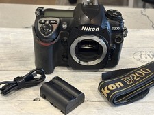 Nikon D200 DSLR Camera Body w/ Charger  NEW Battery Strap   Tested Works