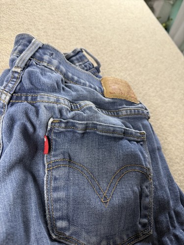 Levi’s Women’s 505 Straight Leg Jeans Size 10 Blue Mid Rise Classic Denim - Picture 2 of 3