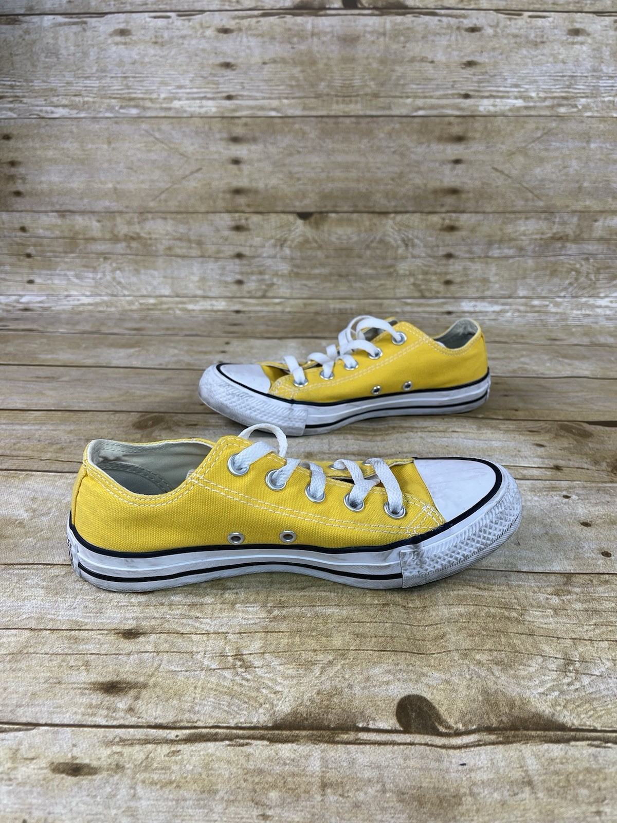 Converse All Stars Chuck Taylor Low Top Unisex Size Mens 4 Women 6 Yellow Shoes thumbnail 5