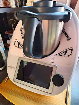Thermomix TM6 Küchenmaschine 1000W 2,2L Touchscreen mit Varoma & Mixtopf