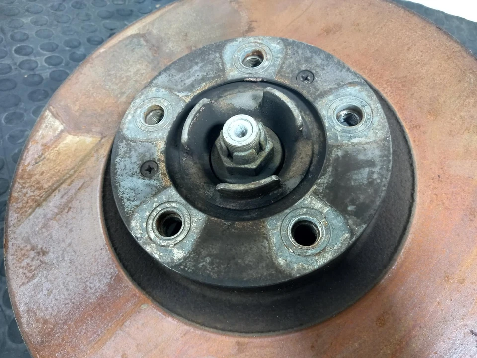 PORSCHE PANAMERA Buje de rueda eje N/S 2009-2016 3,0 L diésel delantero LH 97034115 Foto 2 de 4