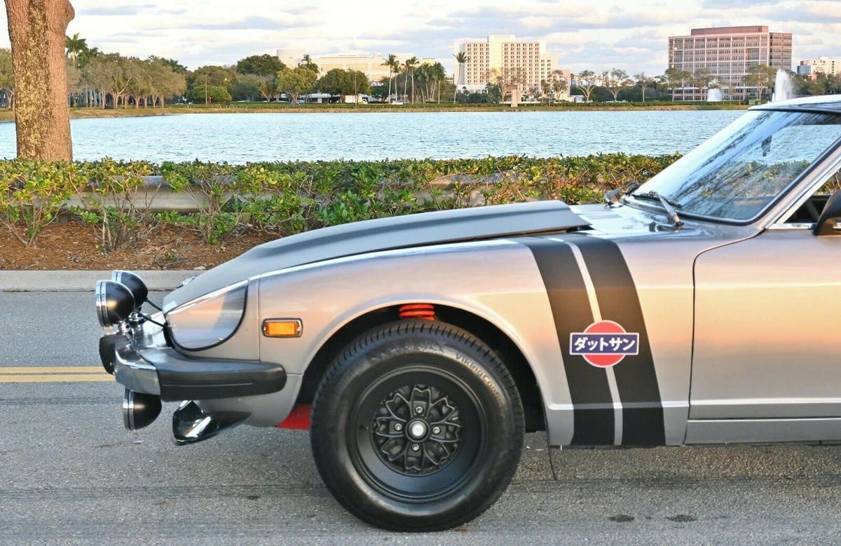 Click photo thumbnail to view