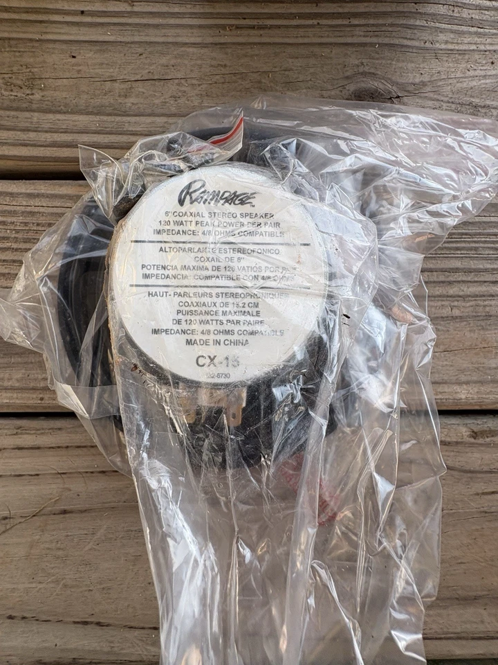 (1) "Altavoz estéreo coaxial de lujo de 6"" Audiovox CX-15 Rampage (2000)"  Foto 2 de 4