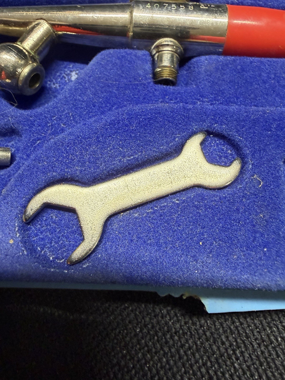 Vintage Paasche Airbrush Kit Type H with Accessories, Missing Allen Wrench ￼