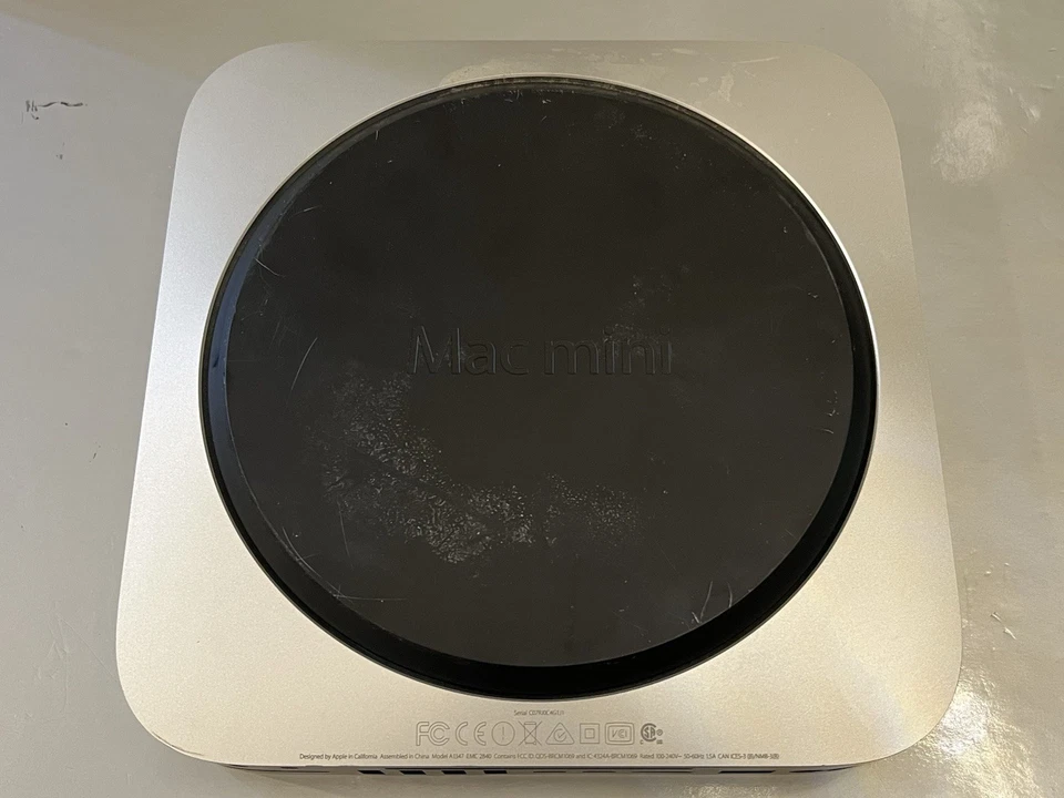 Apple Mac Mini A1347 Intel Core i5 2.5GHz 16GB RAM 250GB SSD MacOS Monterey Foto 4 de 4