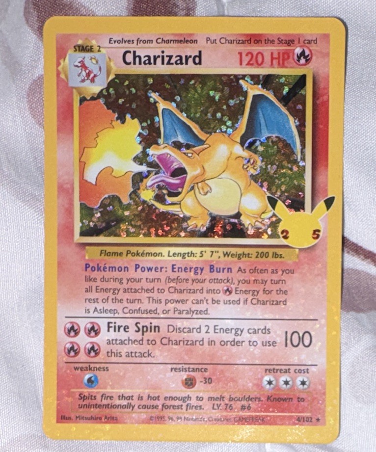The Pokémon Company Charizard 4/102 Base Set 2 Holo Rare EN Stage 2 120HP