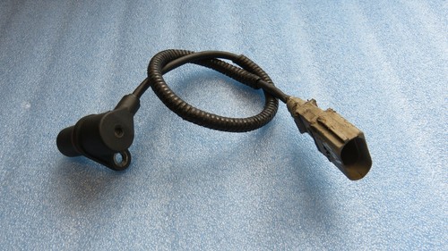 AUDI A4 A6 / VW - Kurbelwellensensor Impulsgeber // FAE 79199