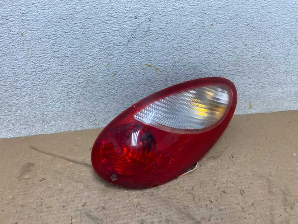 2006年至2010年克莱斯勒PT巡洋舰右乘客右手尾灯Oem O9475 DW — 第 3/4 张图片