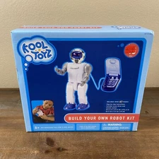 Kool Toyz Build Your Own Robot Kit w/ remote New In Box 47 Pieces Ages 8+