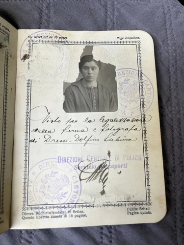 ANTICO LIBRETTO PASSAPORTO SVIZZERO,SUISSE,DATATO 1930 con francobolli scaduti - Foto 5 di 10