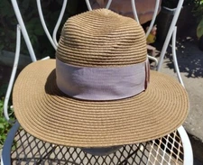 H&M Paper Straw Hat Size Medium 56  SUN HAT