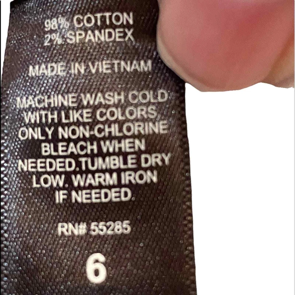 Express Cut Off Shorts Womens Size 6 White Jean Distressed Ripped high waisted - Image 3 of 4