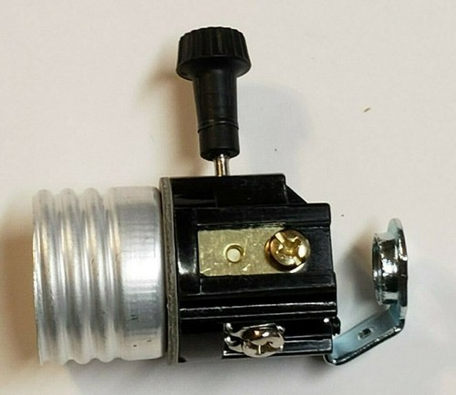 3-TERMINAL NITE-LITE DREHKNOPF LAMPENFASSUNG MIT HICKEY E26 NEU 30114J - Bild 6 von 8