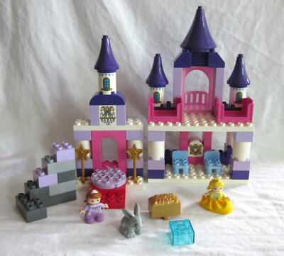 LEGO DUPLO Disney Königsschloss  ähnlich zu 10595