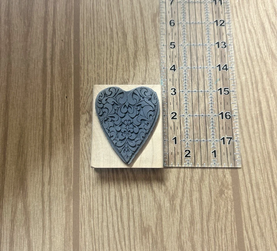 Stampendous 2007 Wooden Rubber Stamps #v143 Ornate Heart - Image 2 of 4