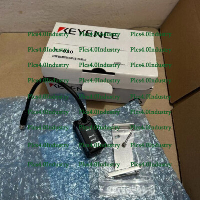 1PC Keyence IL-300 Laser Sensor New In Box Expedited Shipping IL300