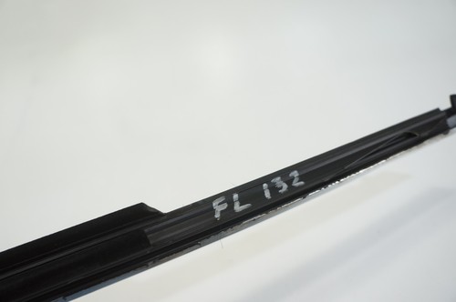 2008-2014 mercedes c300 c350 FRONT DRIVER door window exterior chrome trim w204 - Picture 6 of 9