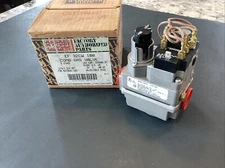 NEW Factory Authorized Part 36C76-436 1/2 NPT 24 V Natural Gas Valve for Carrier