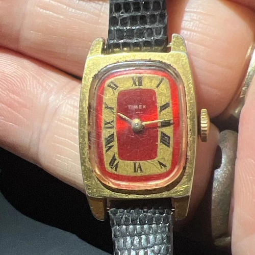 Vintage Timex Watch Women 19mm Gold Tone Tank Rectangle Dial Leather Strap WORKS