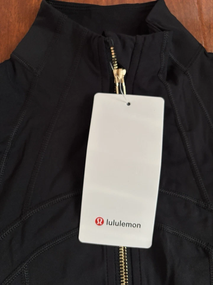 Chaqueta Lululemon Define Negra Dorada Cremallera Talla 2 Foto 3 de 4