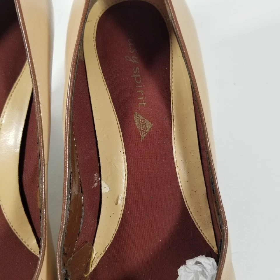 Easy Spirit Zapatos Mujer’s 9M Beige Marrón Lazo Cuero Gatito Tacones Foto 4 de 4